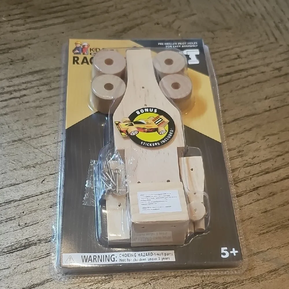 Kids Wooden Race Car Kit NWT
